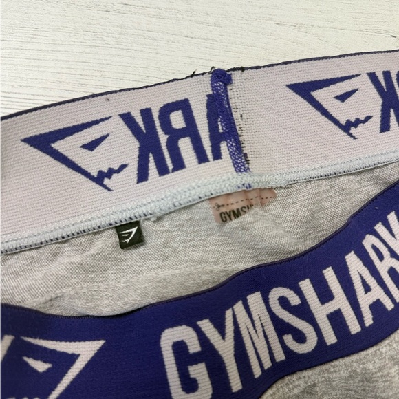 Lot of 2 Gymshark Leggings Women M Seamless Tight Preppy Purple Gray Gym Active - Picture 8 of 8